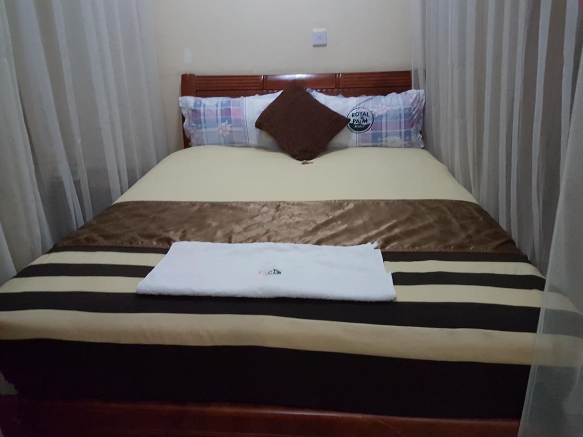 Royal Palm Hotel And Suites Nakuru Esterno foto