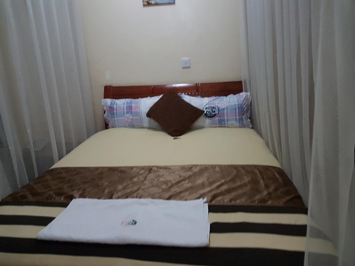 Royal Palm Hotel And Suites Nakuru Esterno foto