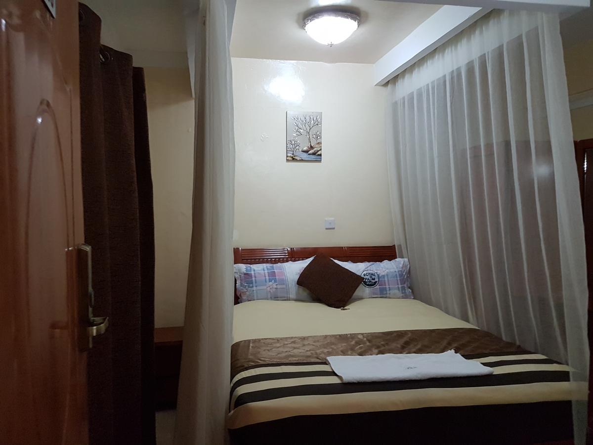 Royal Palm Hotel And Suites Nakuru Esterno foto