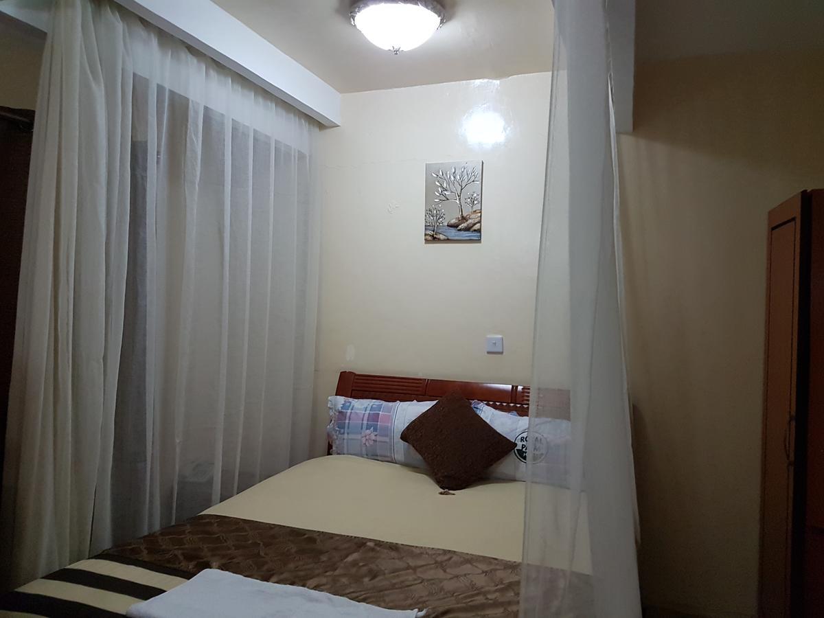 Royal Palm Hotel And Suites Nakuru Esterno foto